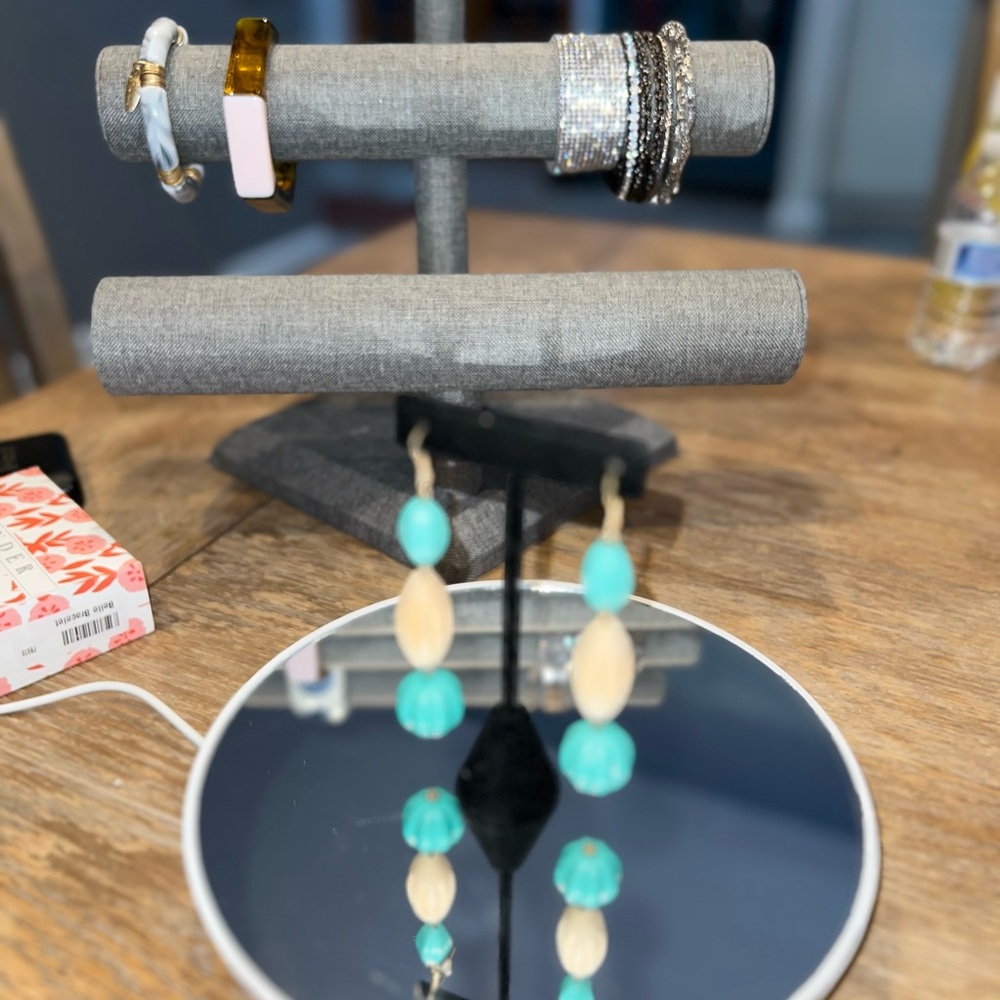 Plunder Jewelry.